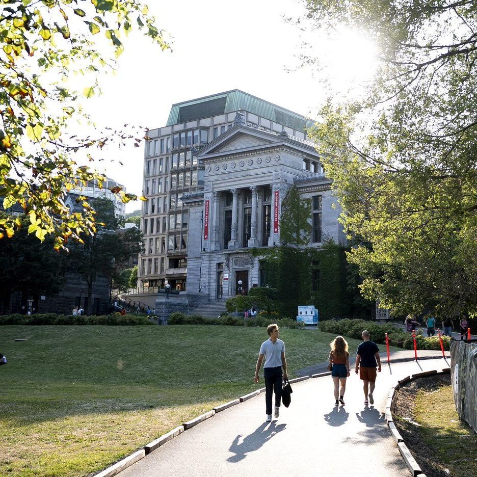 ºÚÁϳԹÏÍø universities are adopting AI tools, but concerns about the technology remain